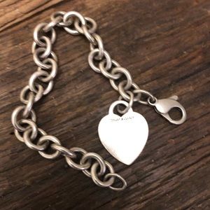 Tiffany’s heart tag bracelet, silver